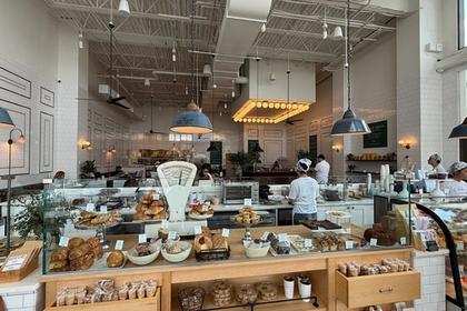 파리의 격조와 지중해의 위로가 교차하는 공간, ‘타테-Tatte Bakery & Café’가 복제해 낸 아날로그 오아시스