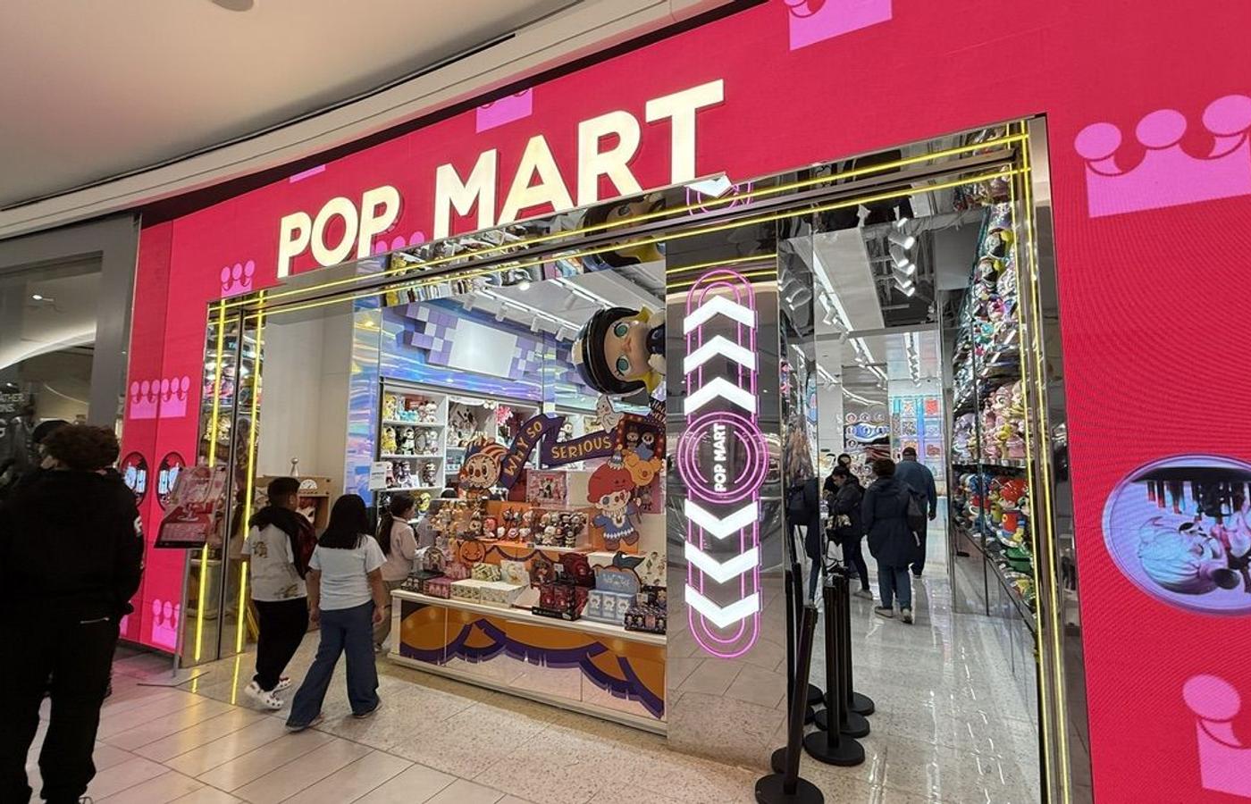 “작은 상자에서 시작된 거대한 경제”- POP MART