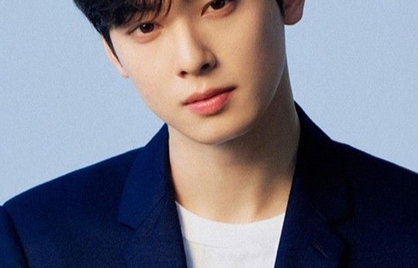 Astro’s Cha Eun-woo to begin military service in July