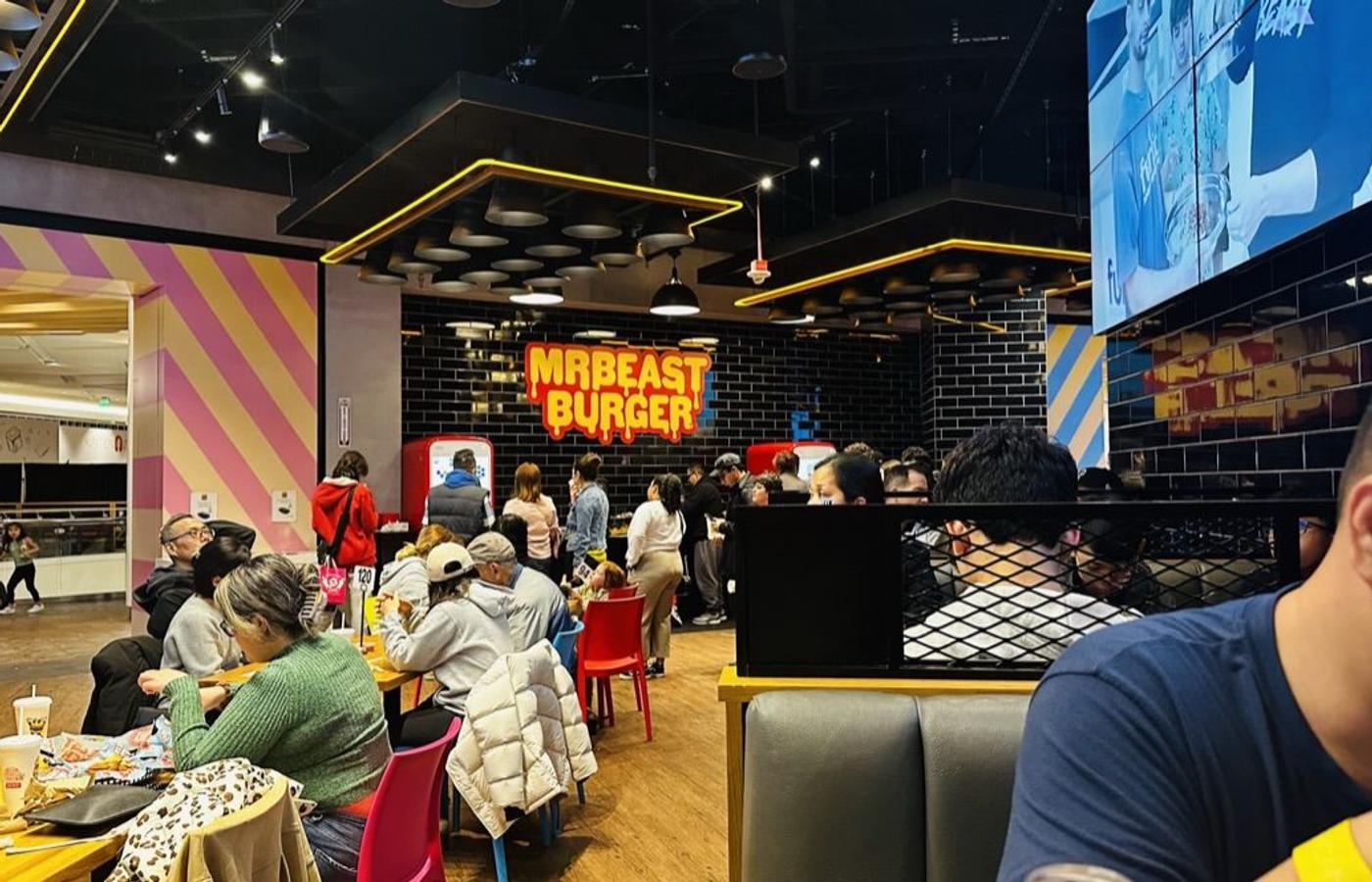 아메리칸 드림몰 소셜미디어 맛집: MrBeast Burger