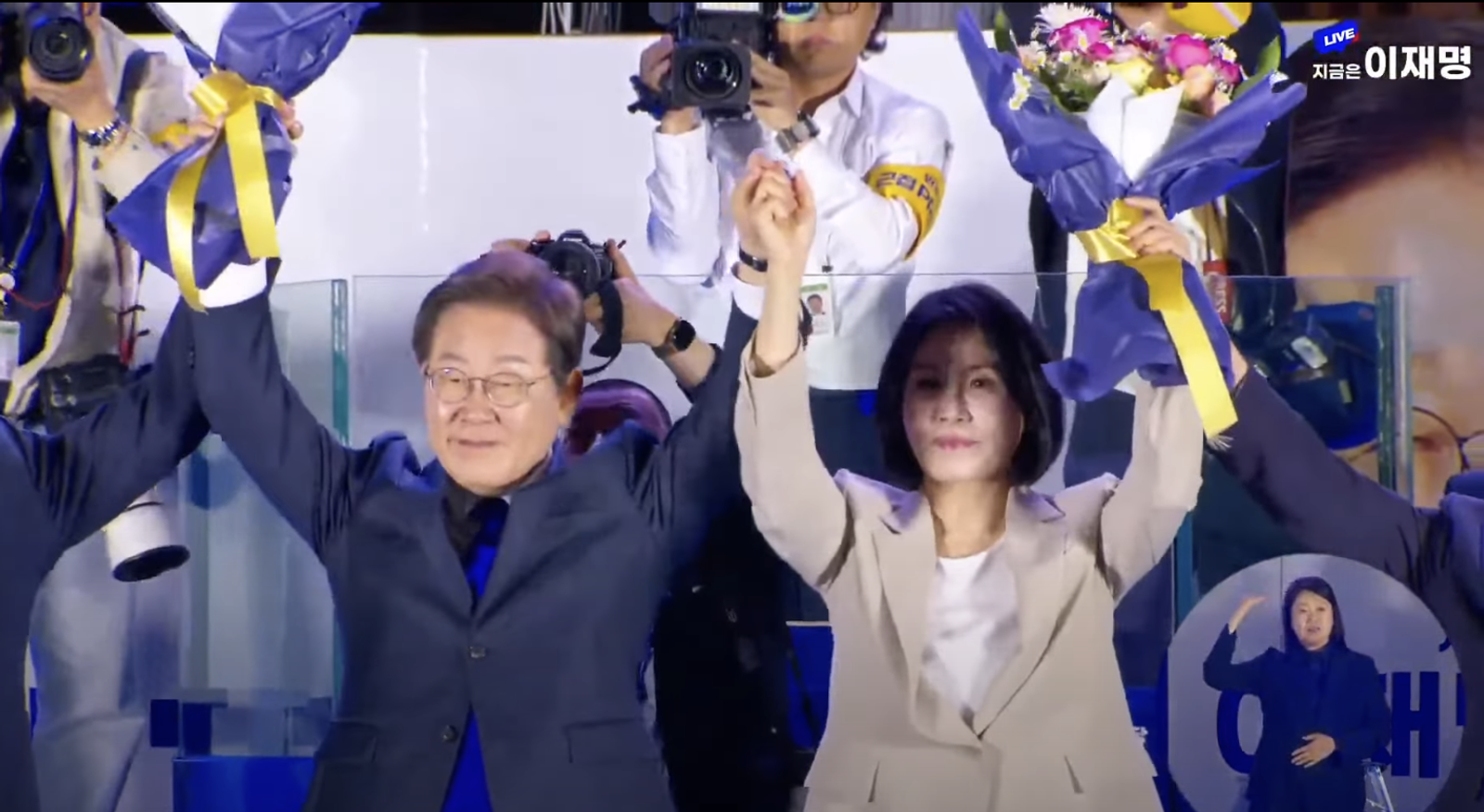 [출처: 델리민주 유투브]