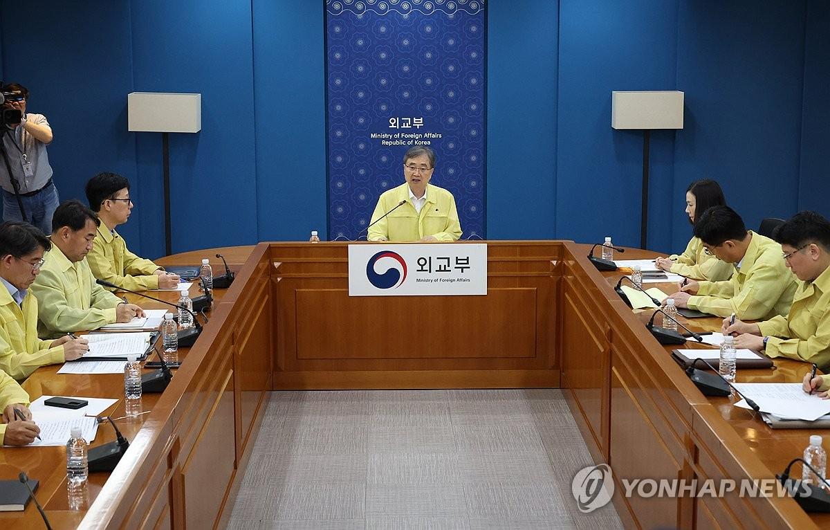 ‘美조지아주 한국인 무더기 구금’에 긴급대책회의 (서울=연합뉴스) 신준희 기자 = 조현 외교부 장관이 6일 정부서울청사에서 열린 재외국민보호대책본부-공관 합동대책회의에서 발언을 하고 있다. 이날 회의에서는 미국 당국이 우리 기업의 현지공장 건설현장에서 불법체류 단속을 벌여 한국인 등 475명을 체포한 사건과 관련 내용을 다루었다. 2025.9.6 hama@yna.co.kr