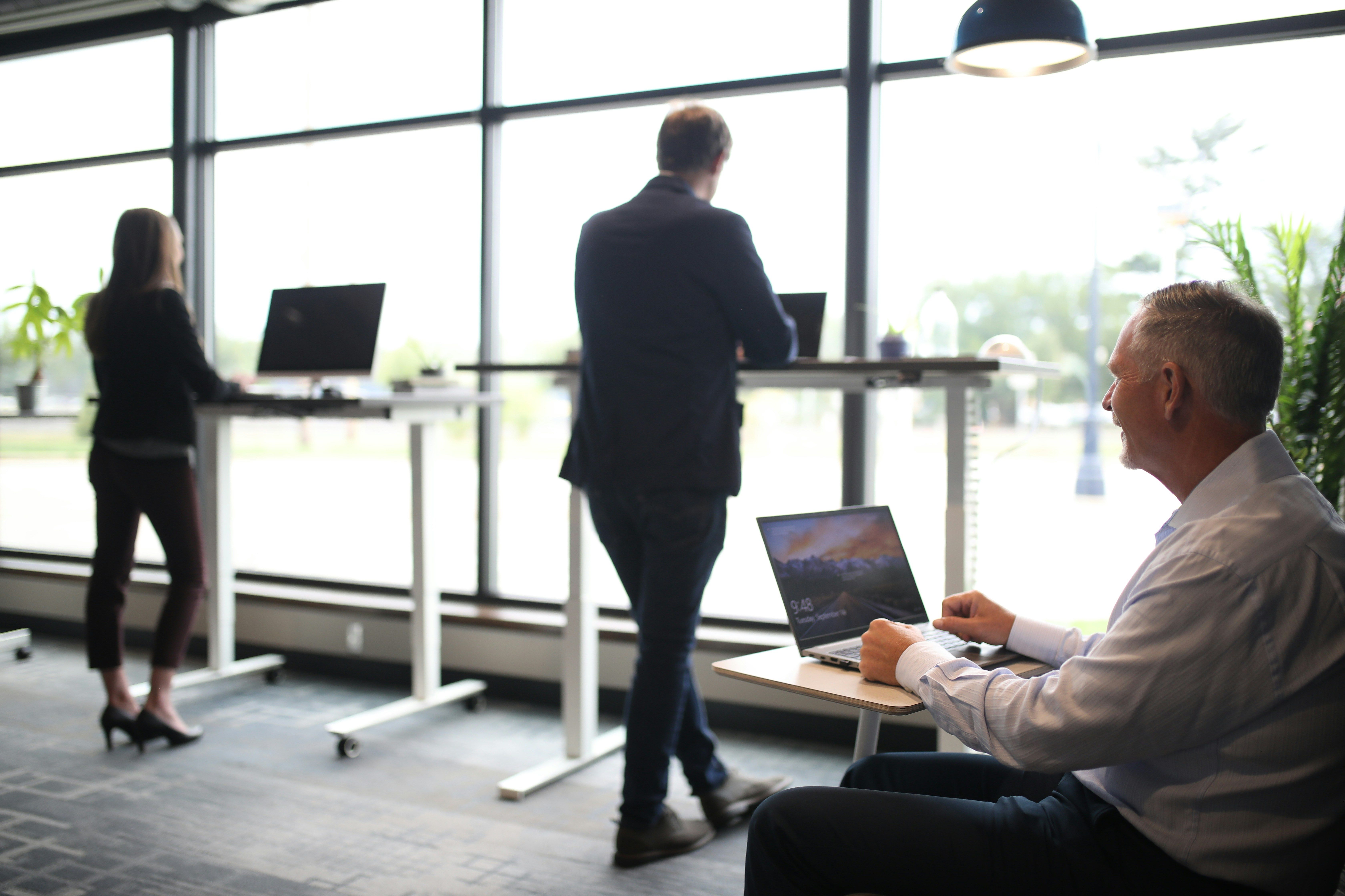 How to Attract Senior Talent: UK Employer Guide