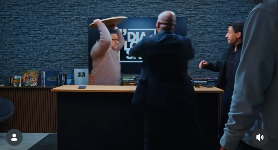Stort bråk mellan Leo Kinesen och Nick Alinia hos Dialogiskt