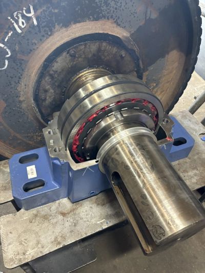 Plasma cutting in action