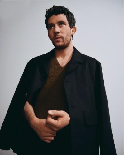 Josh O'Connor portrait