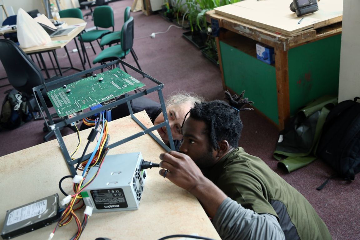 Biomodd [LDN<sup>w</sup>] 
