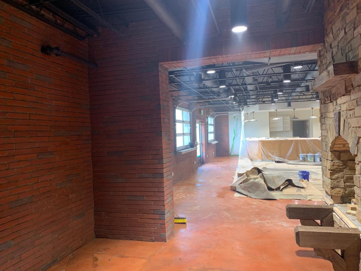 custom4way Fireplace And Face Brick image 9