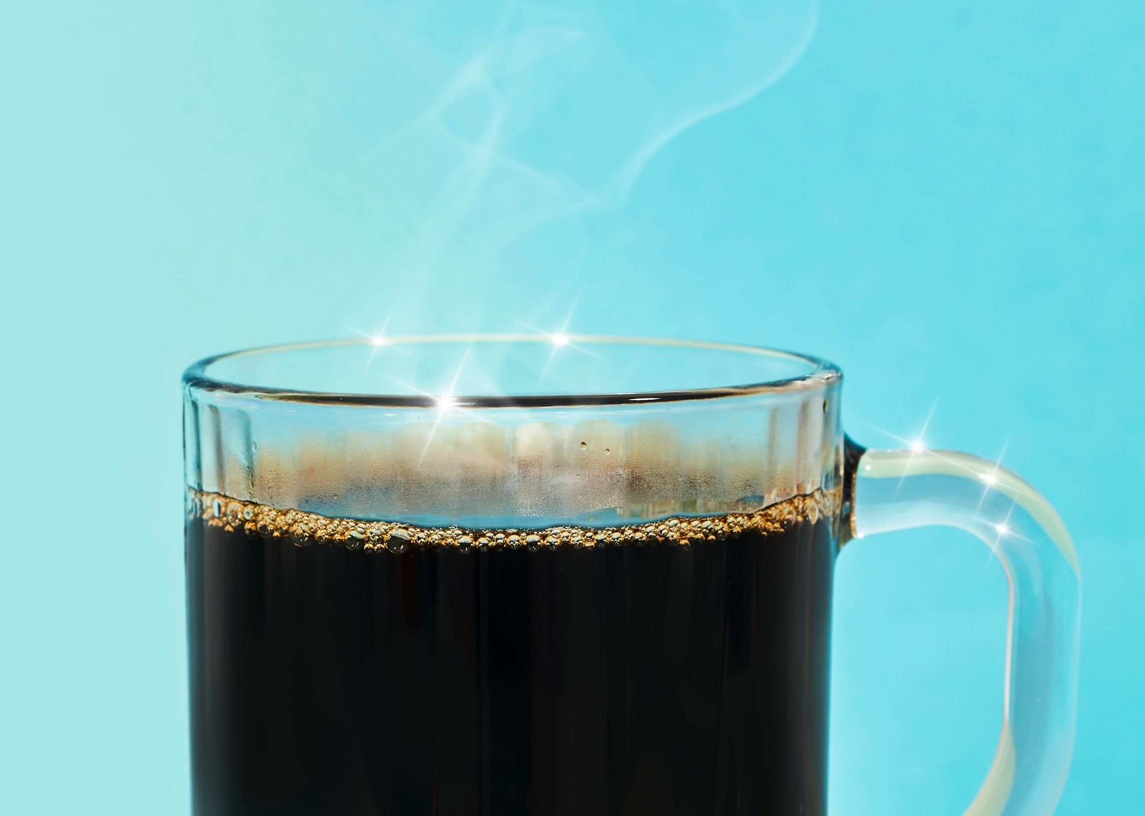 Difference Between Americano and Black Coffee (Taste, Strength & When to Choose Each)