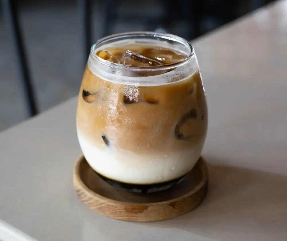 Iced Brown Sugar Oatmilk Shaken Espresso: A Creamy, Dairy-Free Delight