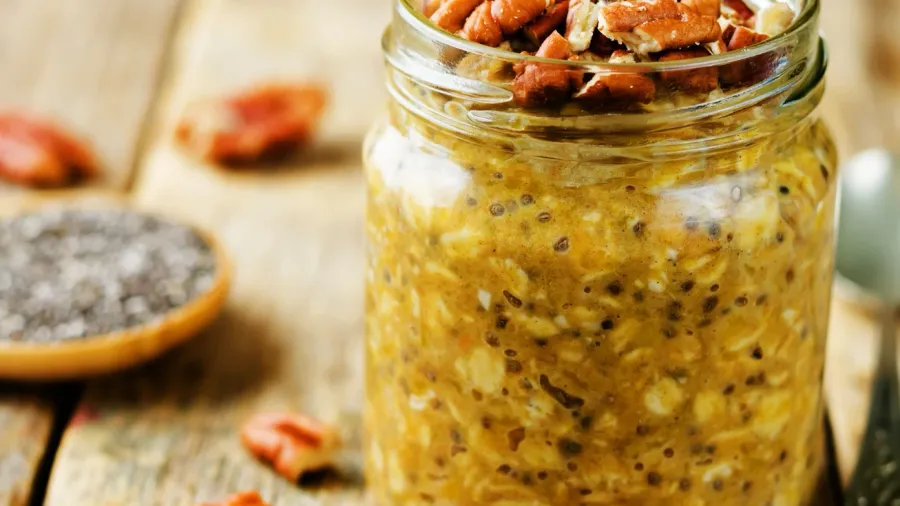 Pumpkin Pie Latte Overnight Oats