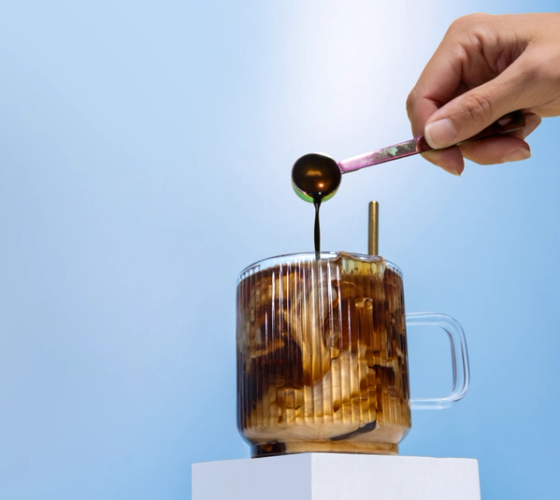 What Does New Orleans–Style Coffee Taste Like? Flavor, Texture & How to Drink It