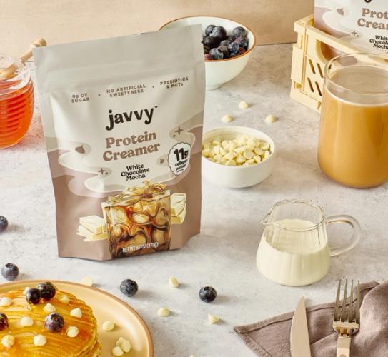 A White Chocolate Mocha Creamer for Creamier Winter Coffee at Home