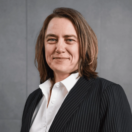 Headshot of Diana Cuznetova - Chief Financial Officer