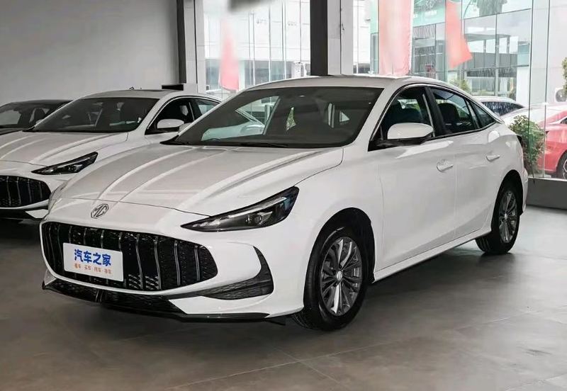 MG MG5 · 180DVVT Édition Luxe Mondiale