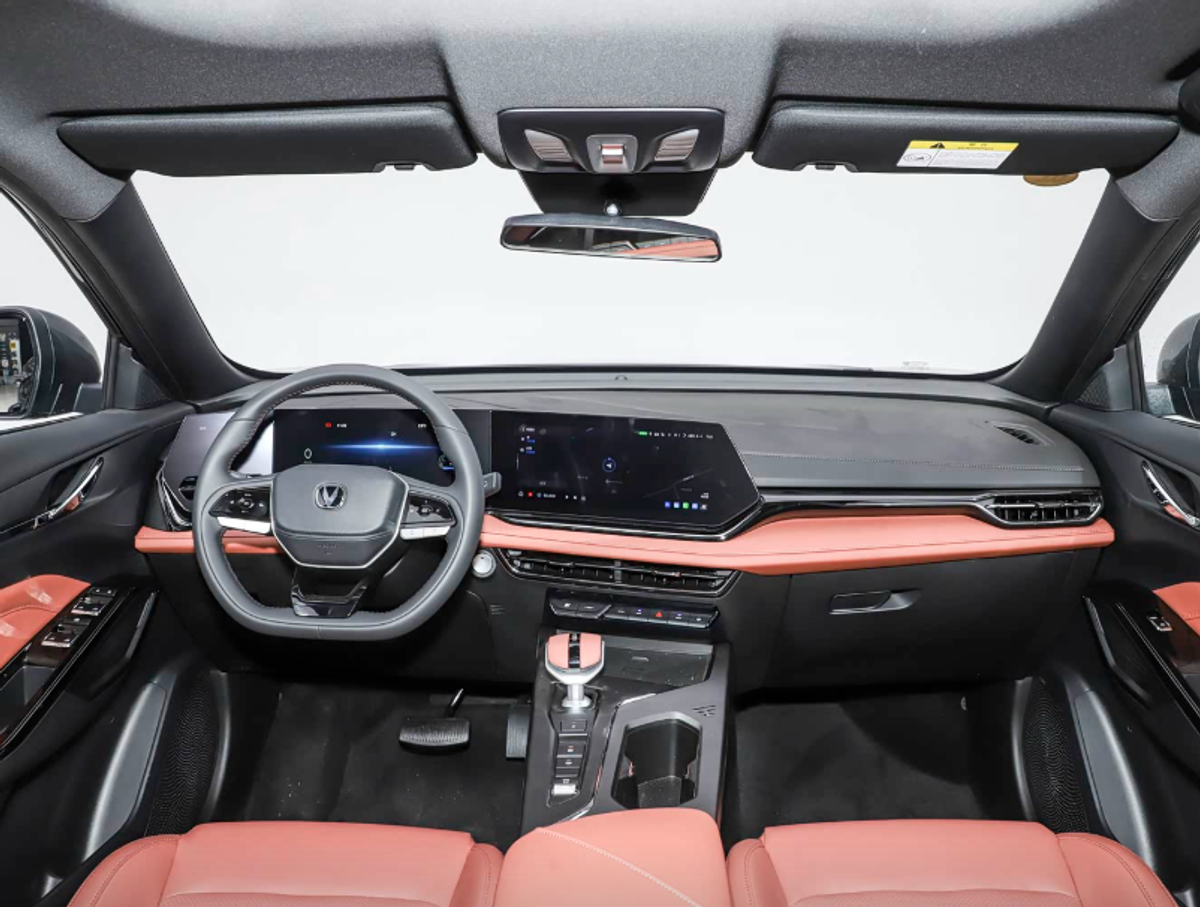 Changan X5 Plus 2026 — 1.5T 192 ch · 7DCT · Édition Excellence PRO