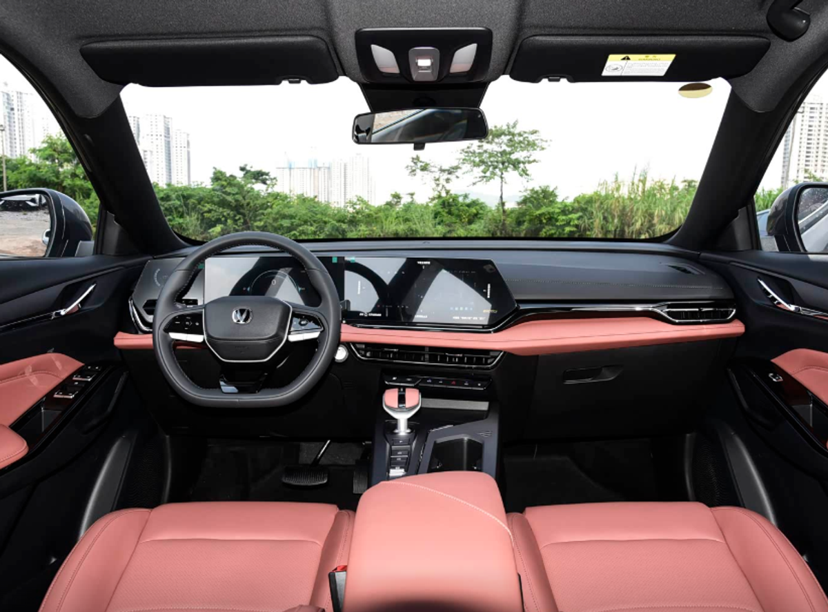 Changan X5 Plus 2026 — 1.5T 192 ch · 7DCT · Édition Pioneer PRO