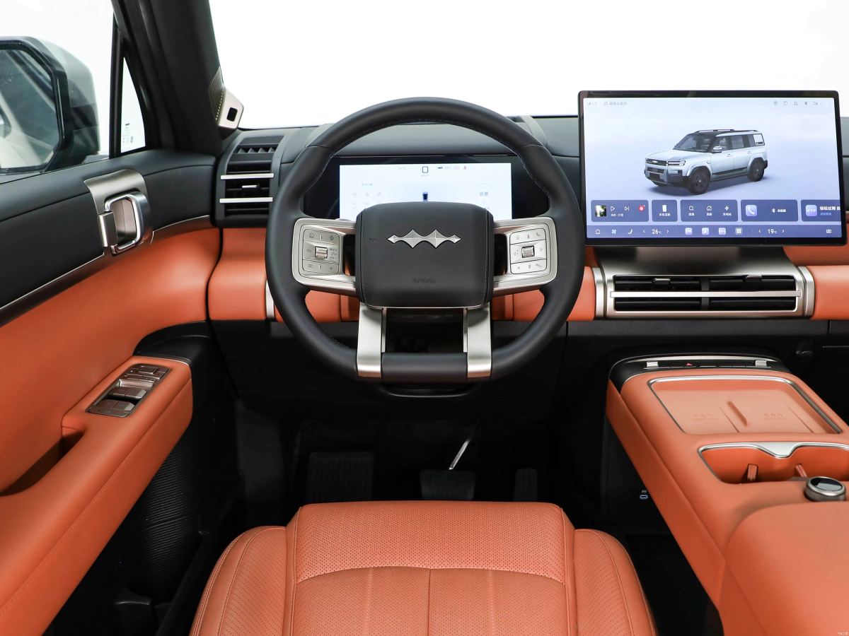 BYD TITANIUM 7