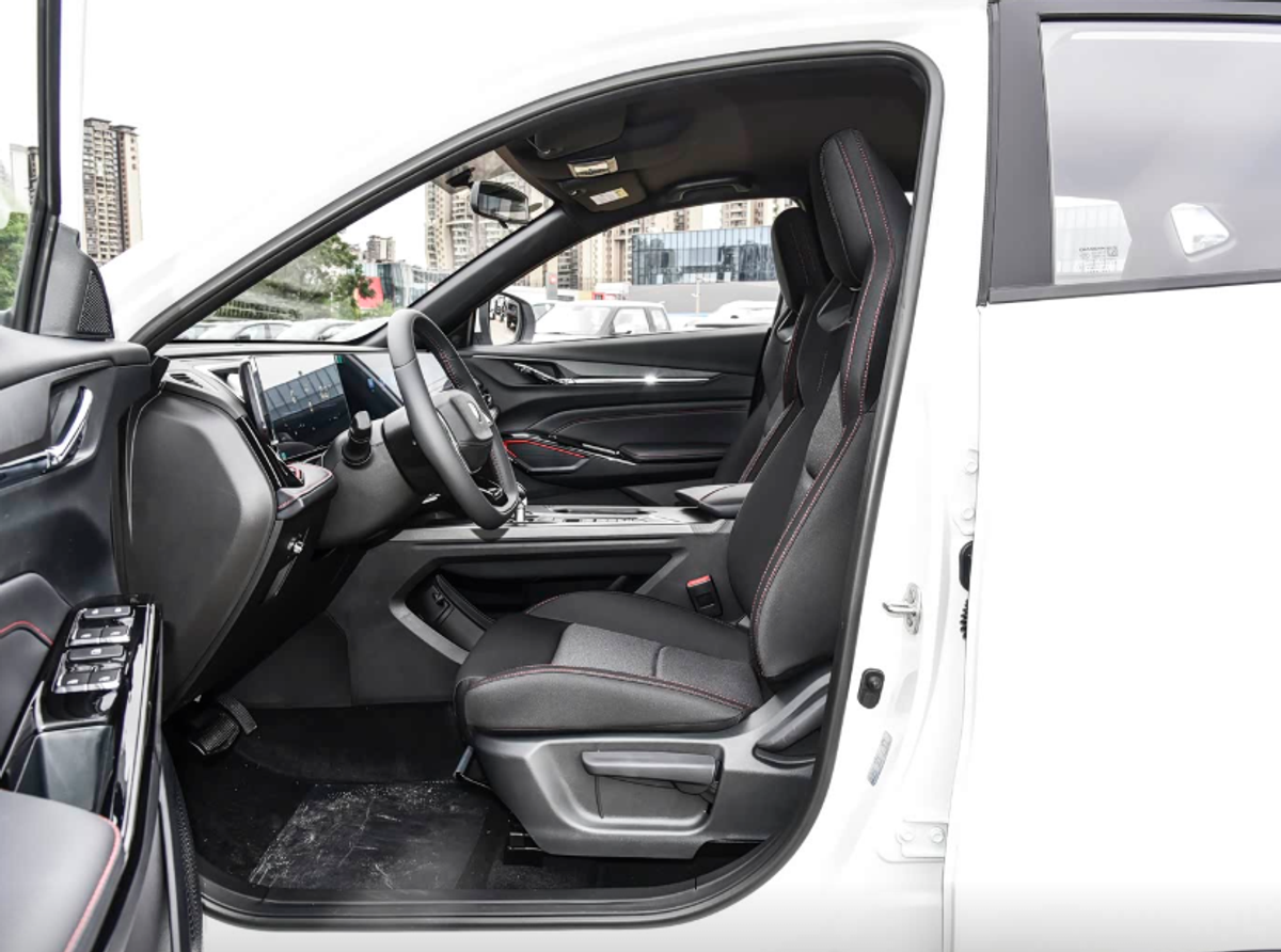 Changan X5 Plus 2026 — 1.5T 192 ch · 7DCT · Édition High Energy PRO