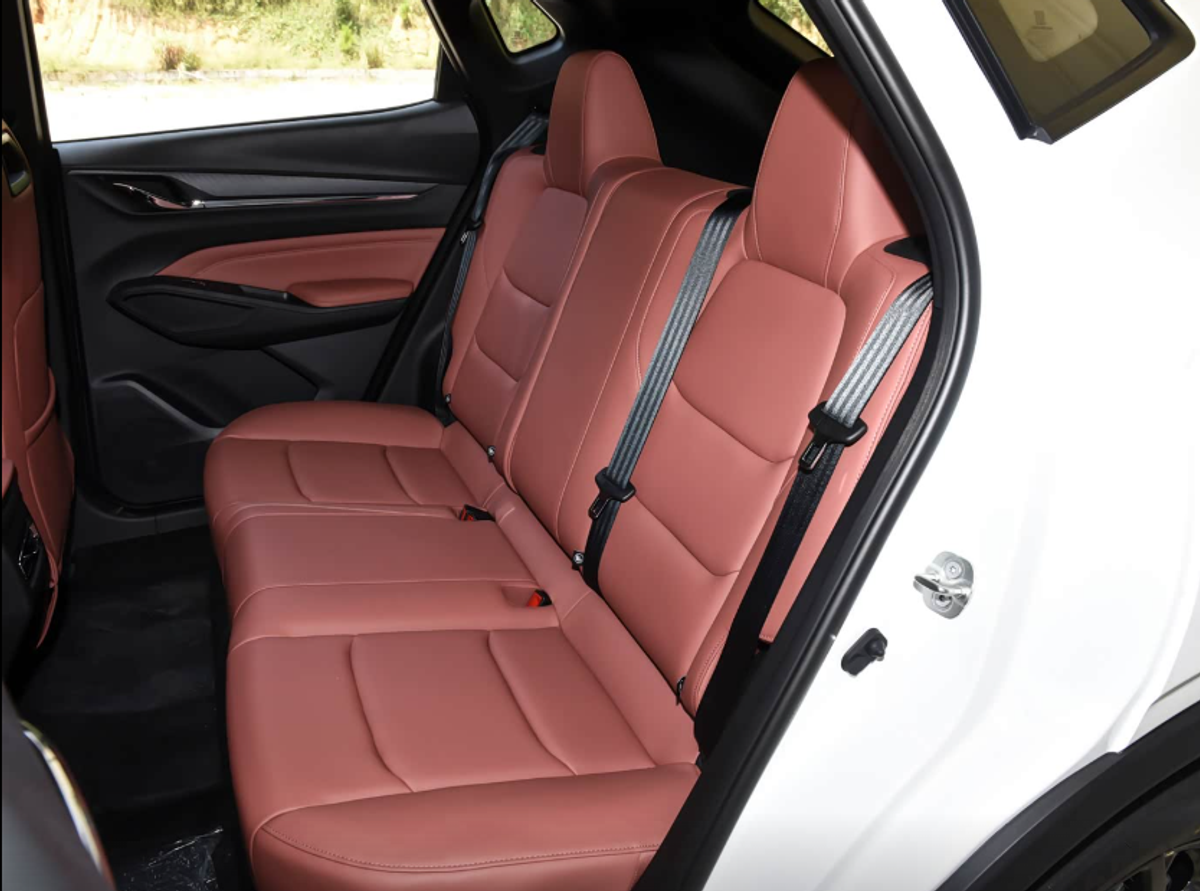 Changan X5 Plus 2026 — 1.5T 192 ch · 7DCT · Édition Surpass PRO · Beyond