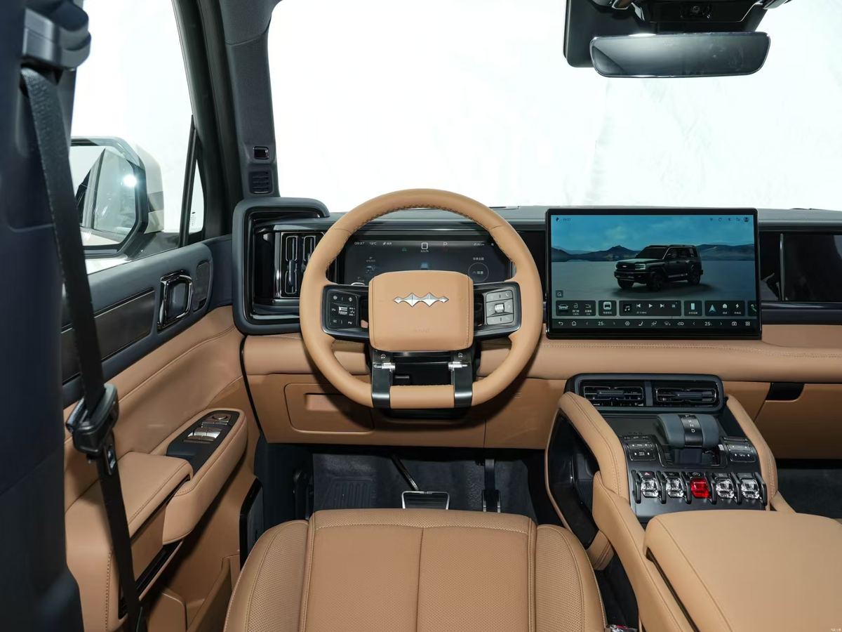 Fangchengbao Leopard 5 2025 — DM-o PHEV 210 km · 660 ch · Édition Tianshen Ultra