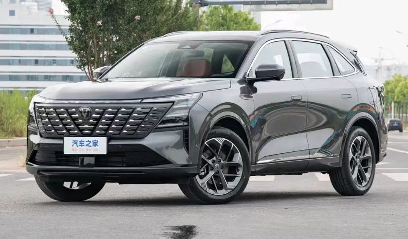 Changan CS75 Plus SUV chinois disponible en Afrique de l'Ouest