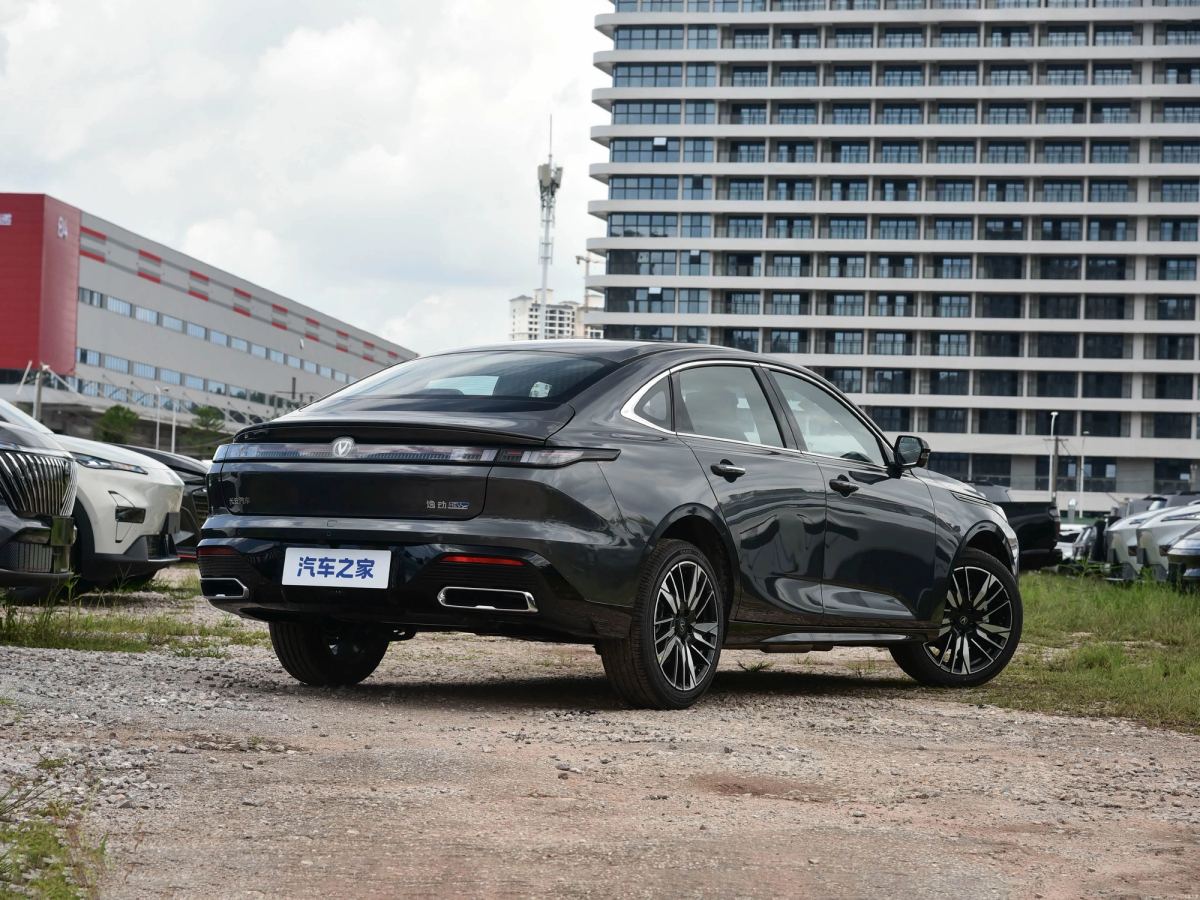 Changan Eado Plus · 1.5T DCT High Performance