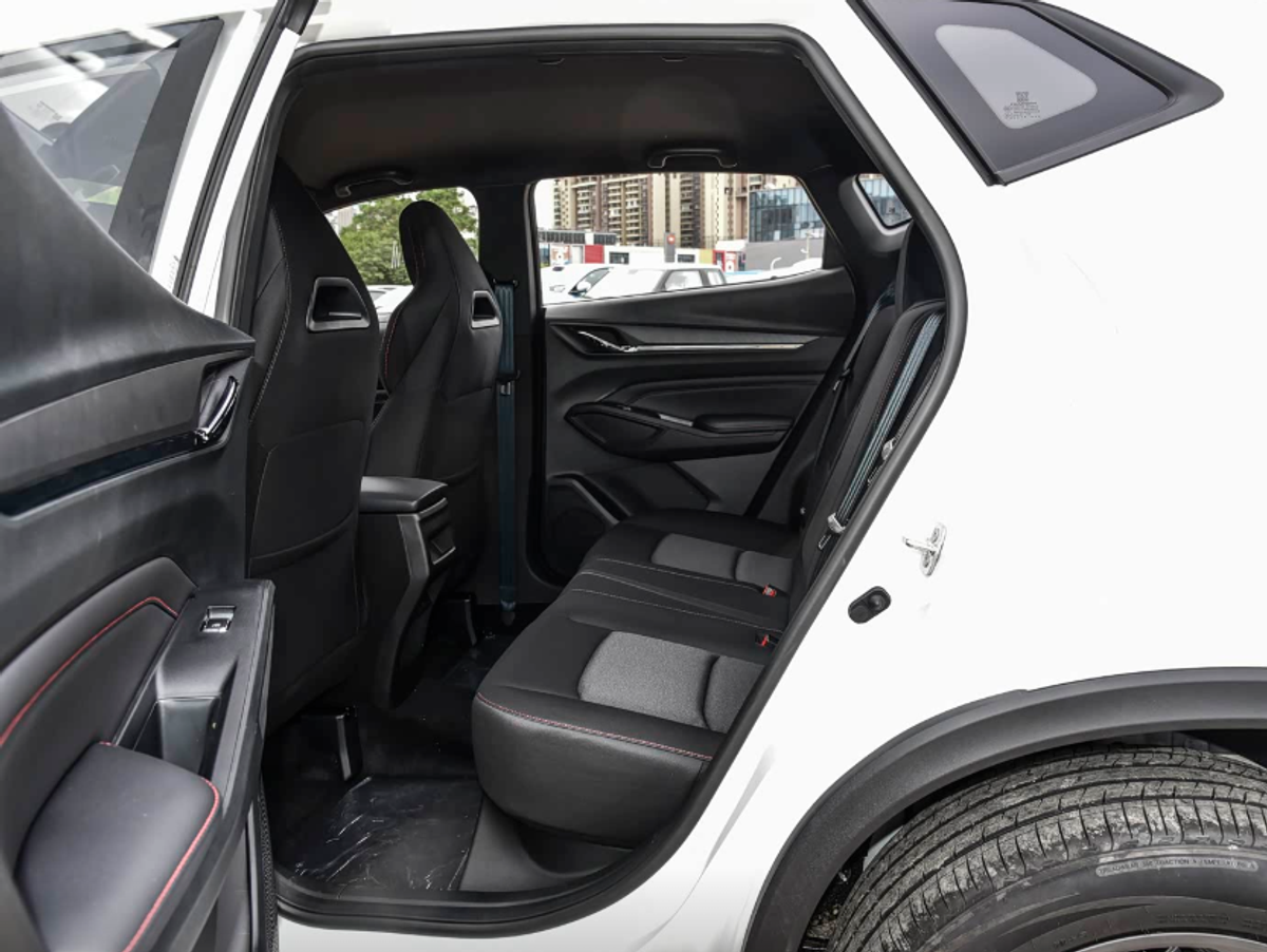 Changan X5 Plus 2026 — 1.5T 192 ch · 7DCT · Édition High Energy PRO