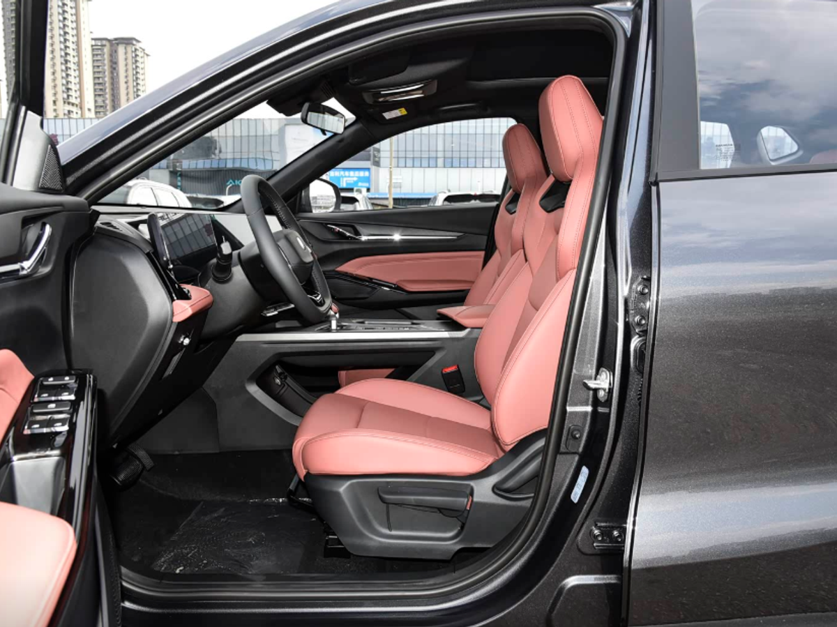 Changan X5 Plus 2026 — 1.5T 192 ch · 7DCT · Édition Pioneer PRO