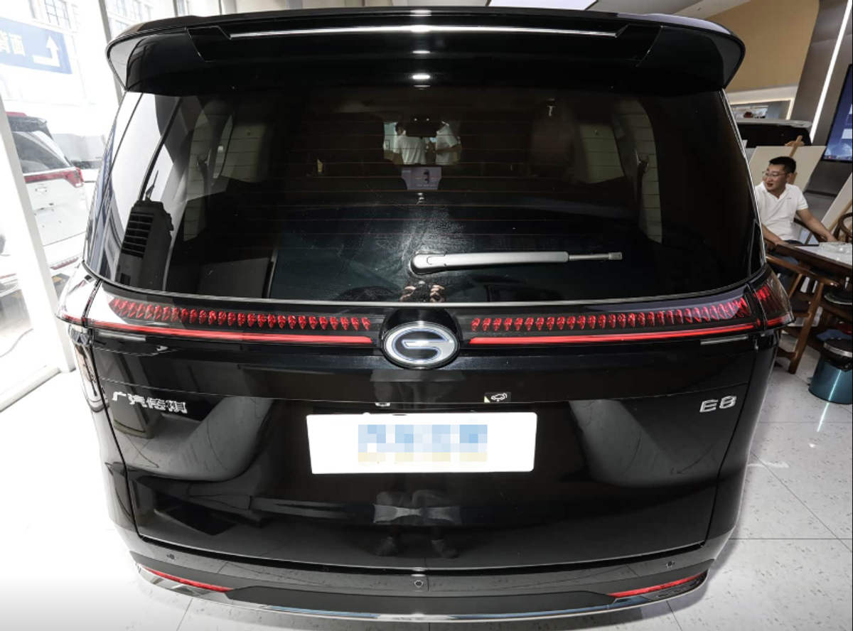 GAC GS8 2026 : le SUV luxe chinois 7 places qui conquiert l'Afrique de l'Ouest