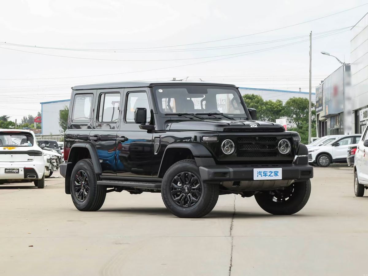 BAIC 212 T01 2026 — 2.0T 252 ch · 8AT · 4x4 · Édition Mechanic