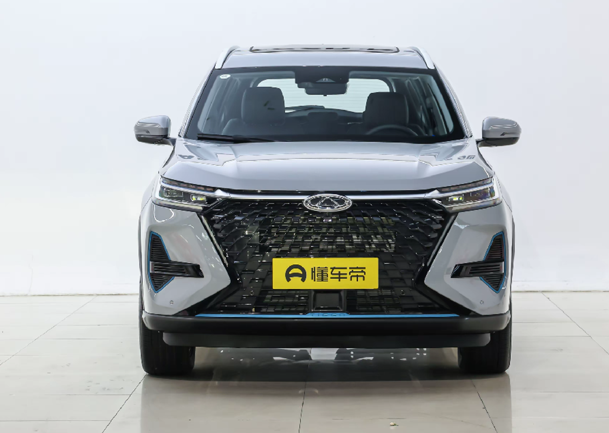 Chery Tiggo 8 Pro PHEV 2025 — 1.5T 100 km · Édition Champion