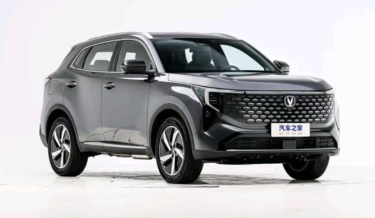 Changan CS55 PLUS PRESTIGE
