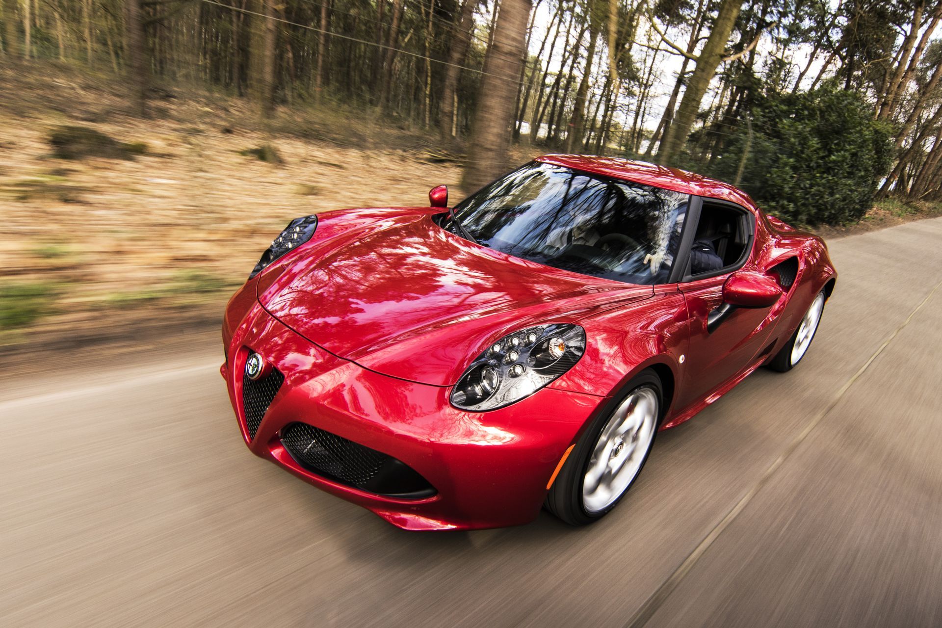 Omoda C5, Chery Tiggo 8 Pro, Geely Atlas — comparatif SUV chinois Afrique