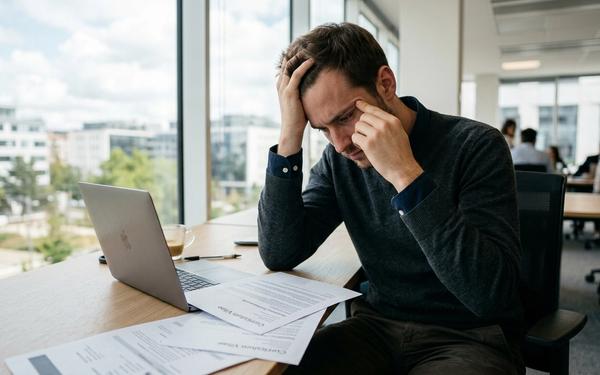 Mentir sur son CV : risques réels et alternatives légales — illustration article Candidatop