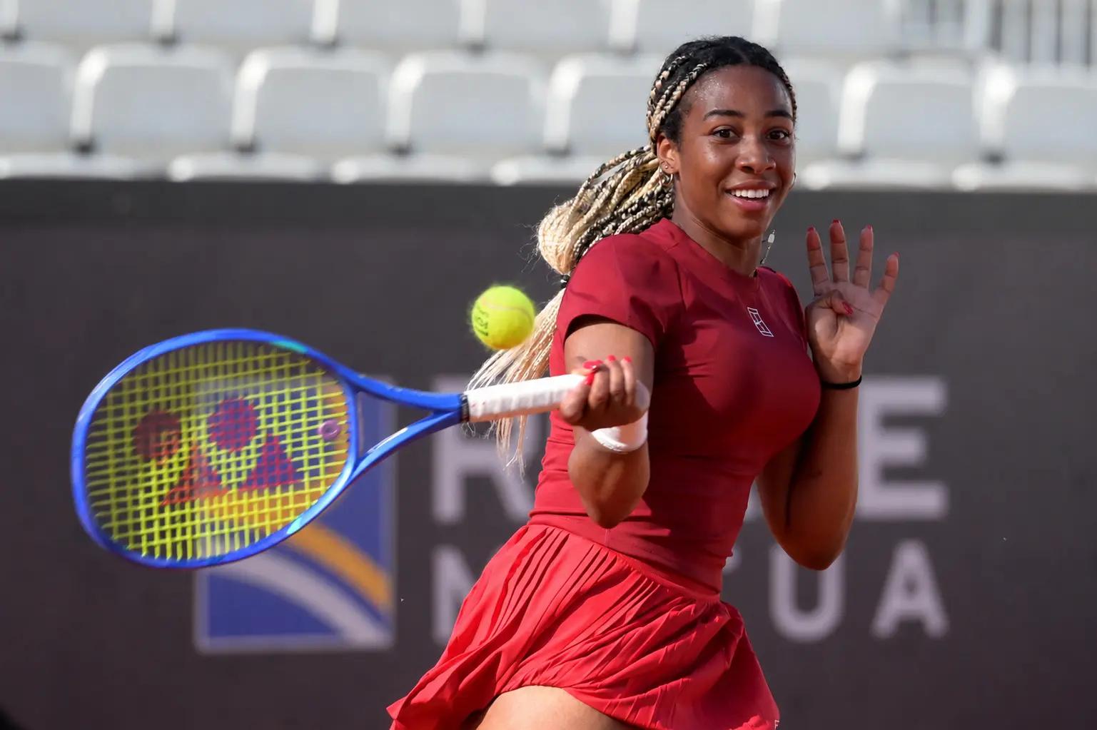 Tyra Grant defeated Lisa Pigato
