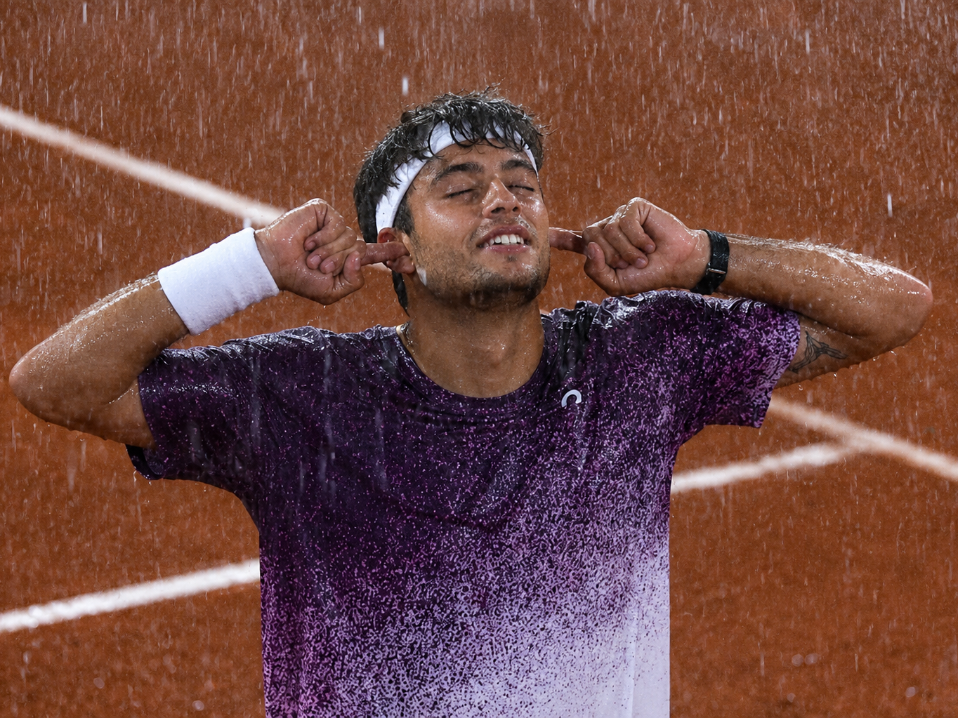 Cobolli and Nadal's Shower: The Lucky Ritual on the Way to the Semifinal