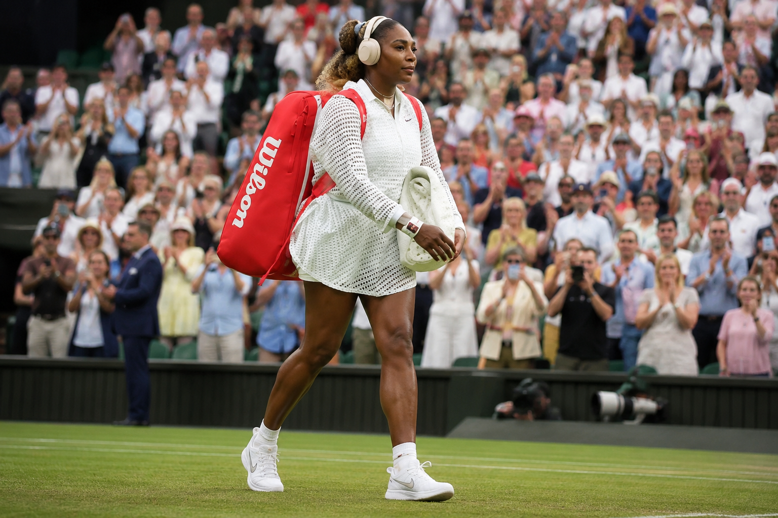 Serena Williams Evita La Multa: Exención Por La Rodilla