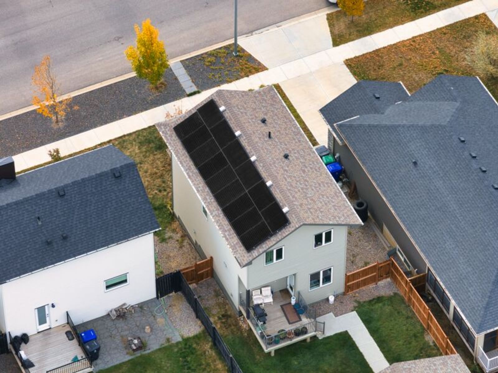 Aerial view of 7.5 kW residential solar installation in Lethbridge, Alberta