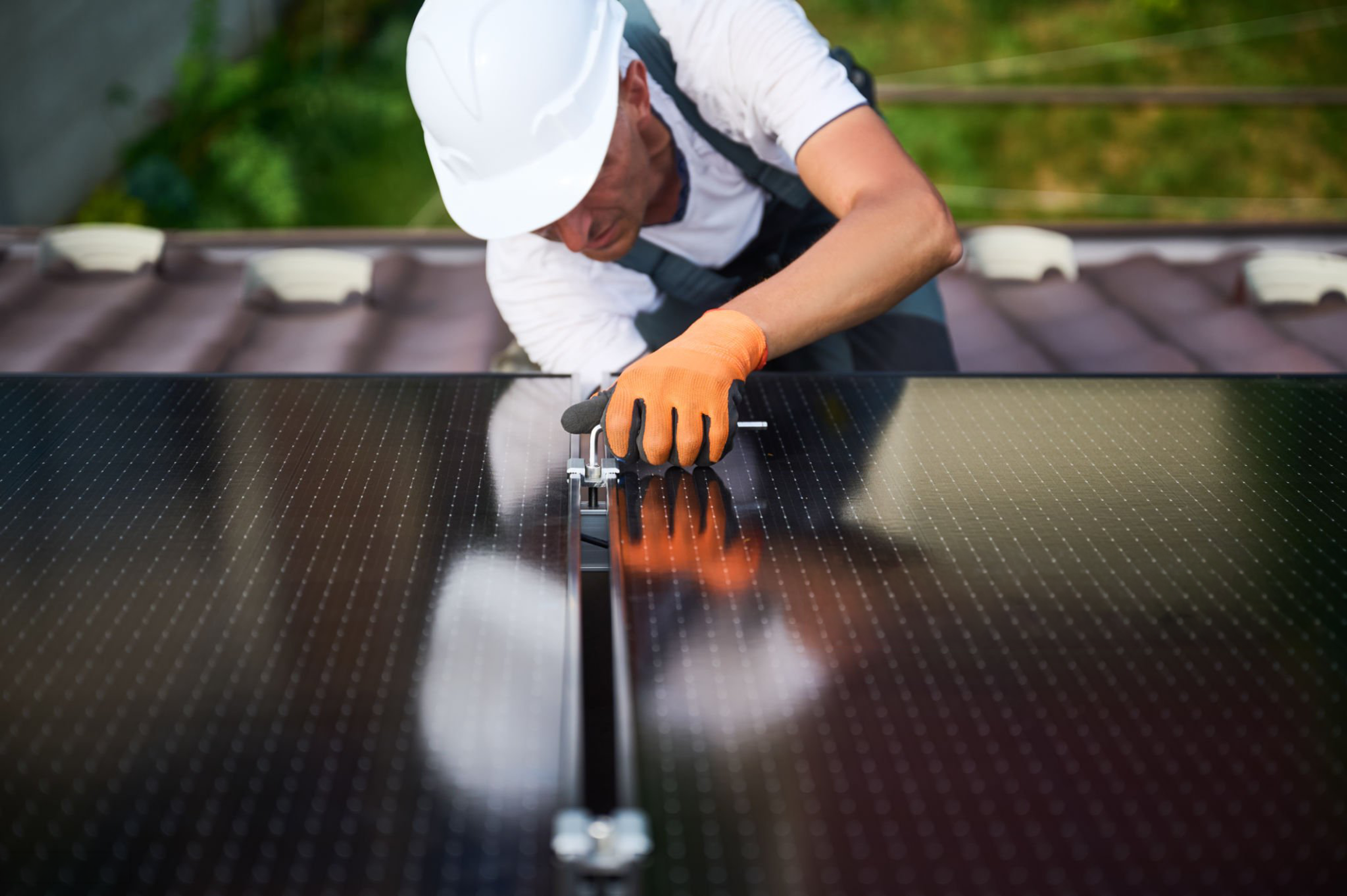 Solar panel installation in Saskatoon by Firefly Solar