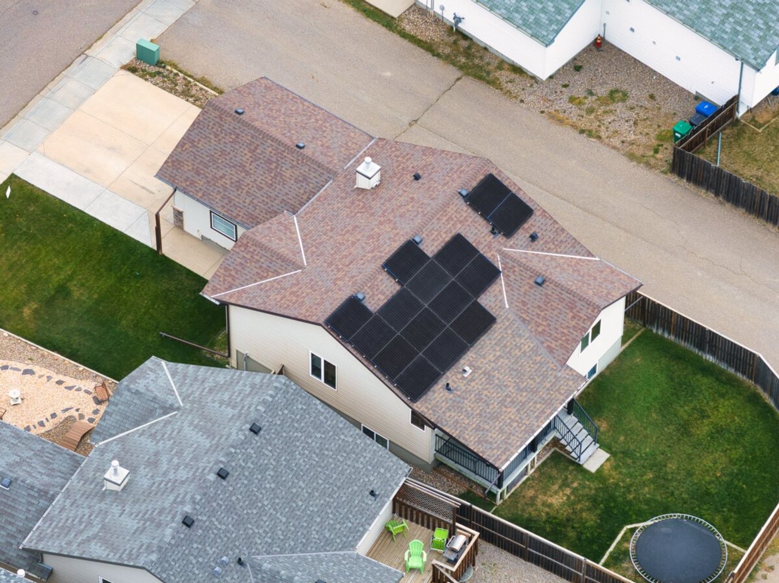 7.5 kW solar installation in Lethbridge, AB