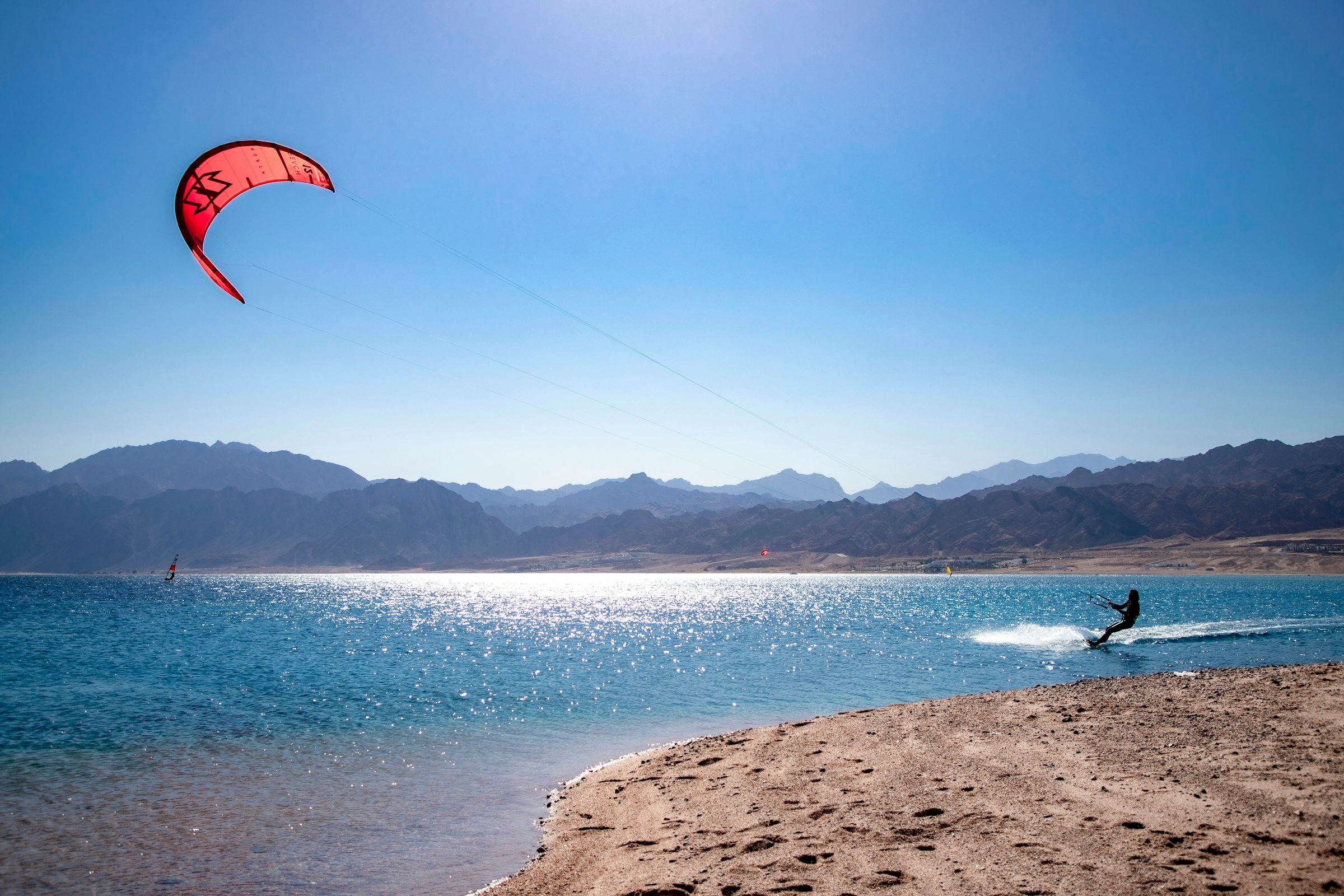 Kitesurfing on the Red Sea at Dahab