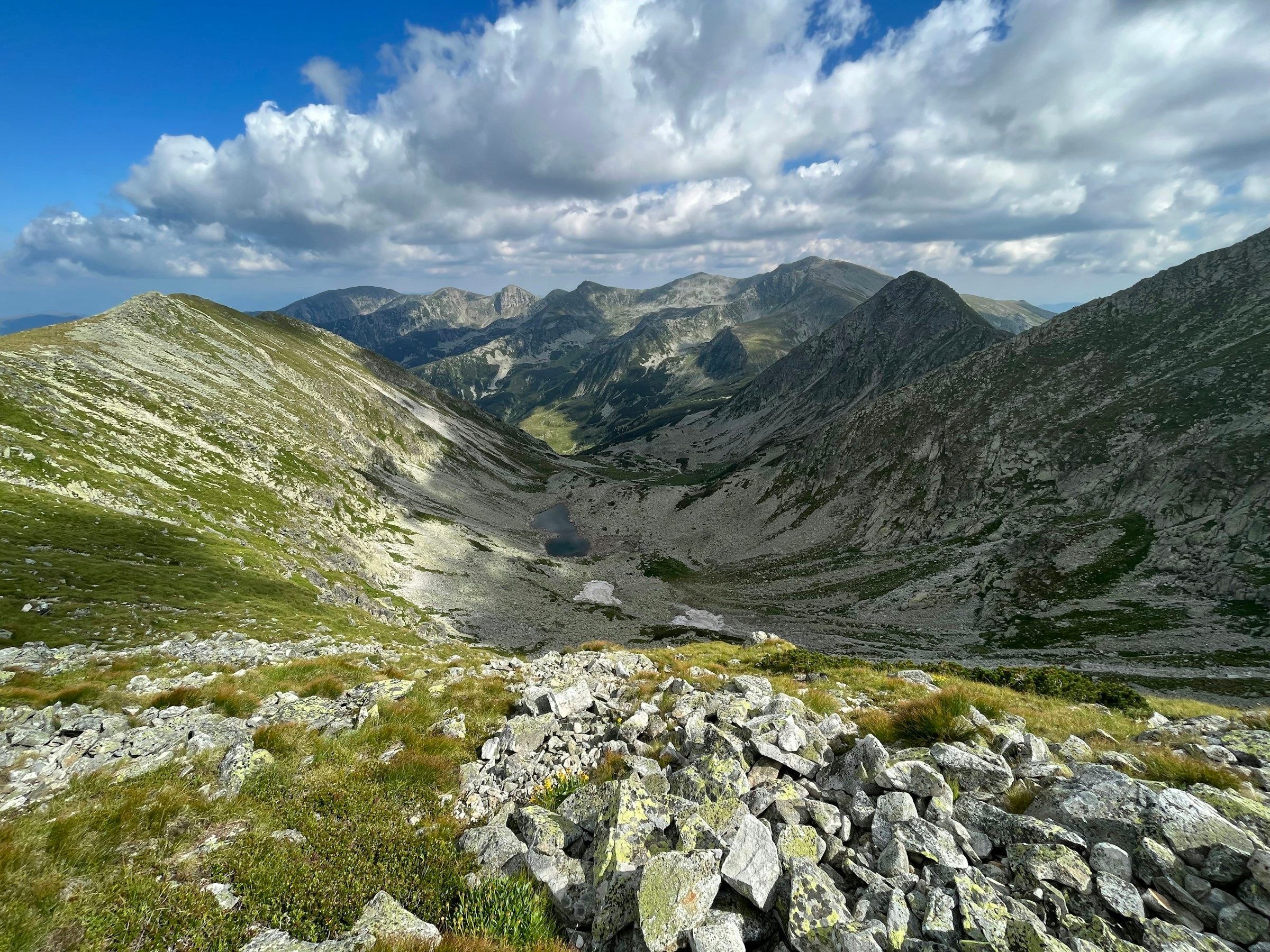 Ridges and glacial lakes in the Retezat Mountains