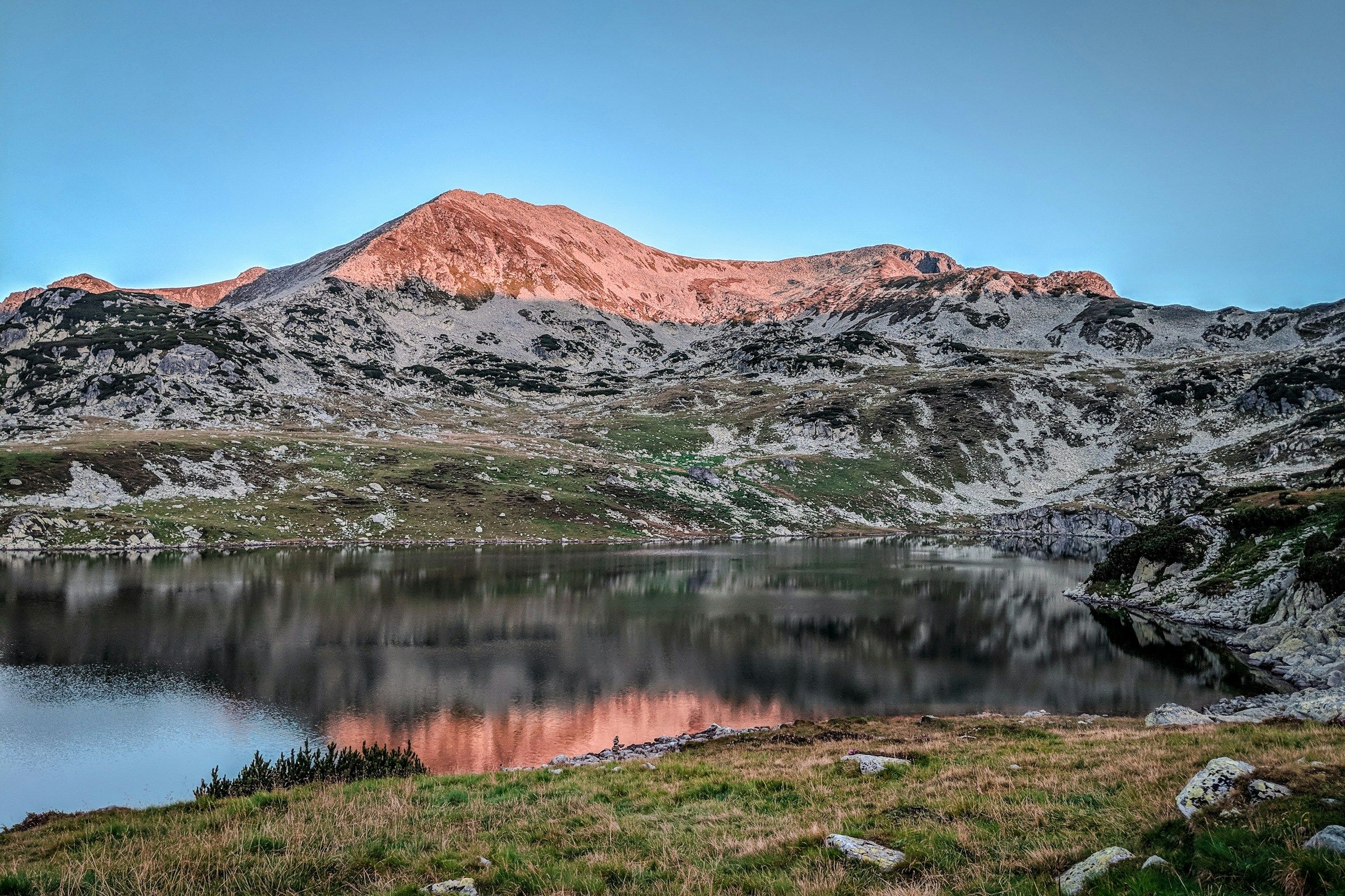 Lake Bucura in the Retezat Mountains