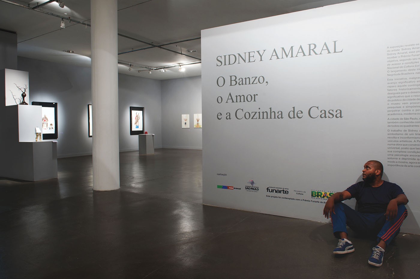 Exhibition "O Banzo, O Amor e a Cozinha de Casa", Sidney Amaral, Museu Afro Brasil, 2015. Photo: João Liberato.