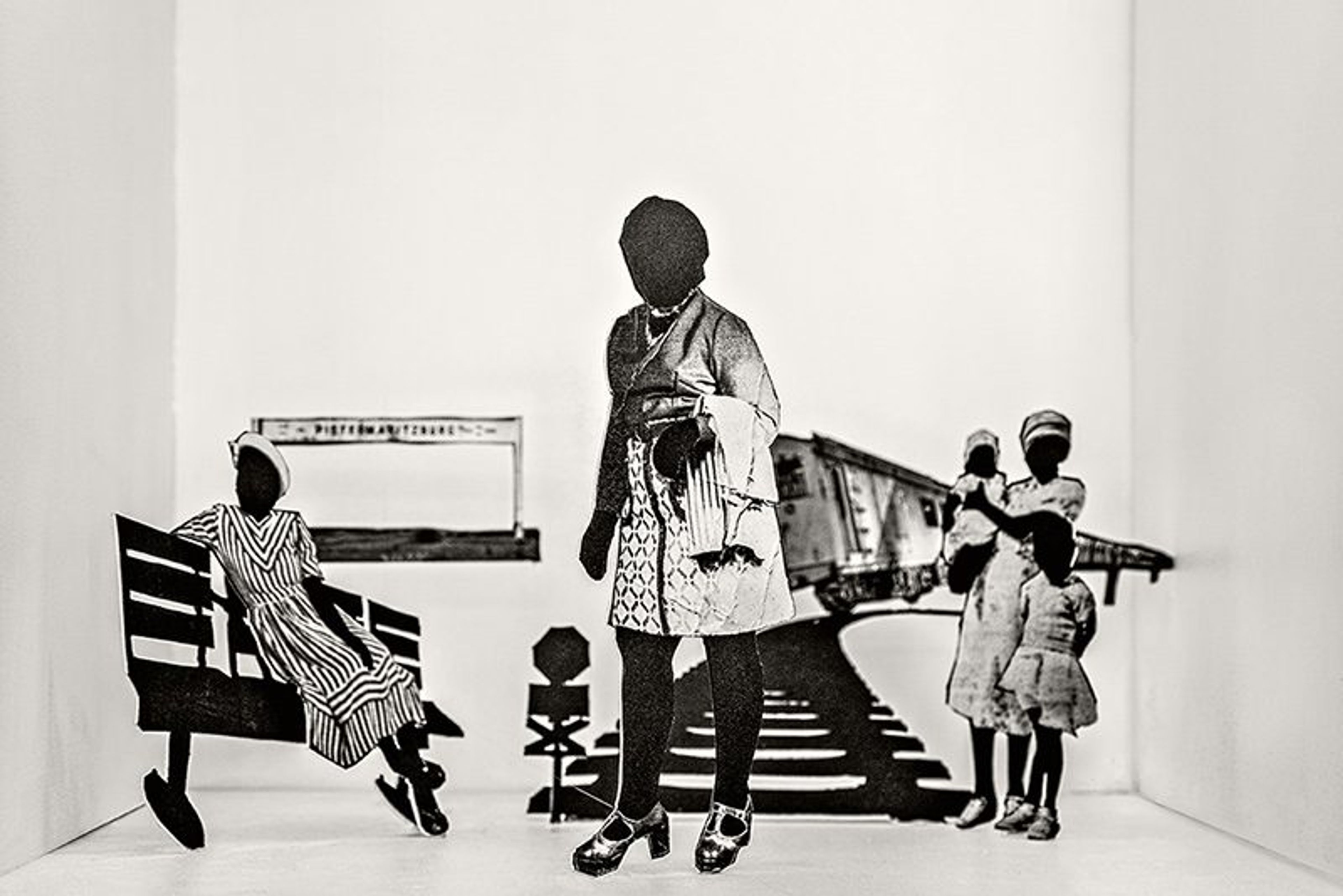 Lebohang Kganye: Tell Tale