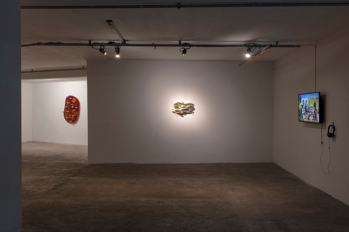 View of the exhibition “from underwater mountains fire makes islands”, Pivô, 2022. Photo: Everton Ballardin