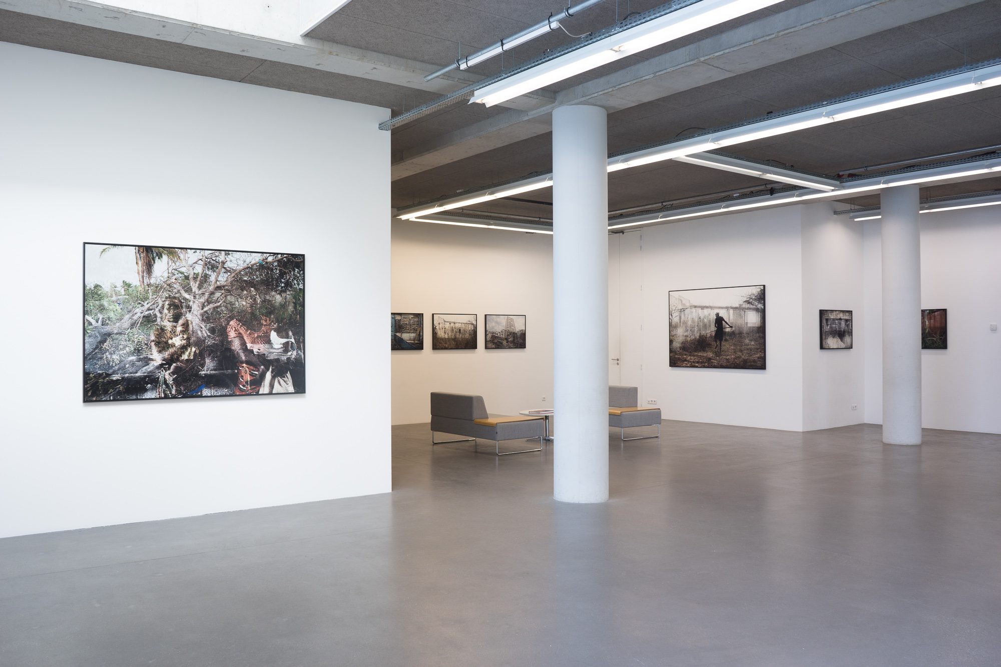 Mário Macilau. Installation view of “Circle of Memories”at La Terrasse espace d’art de Nanterre, 2021.