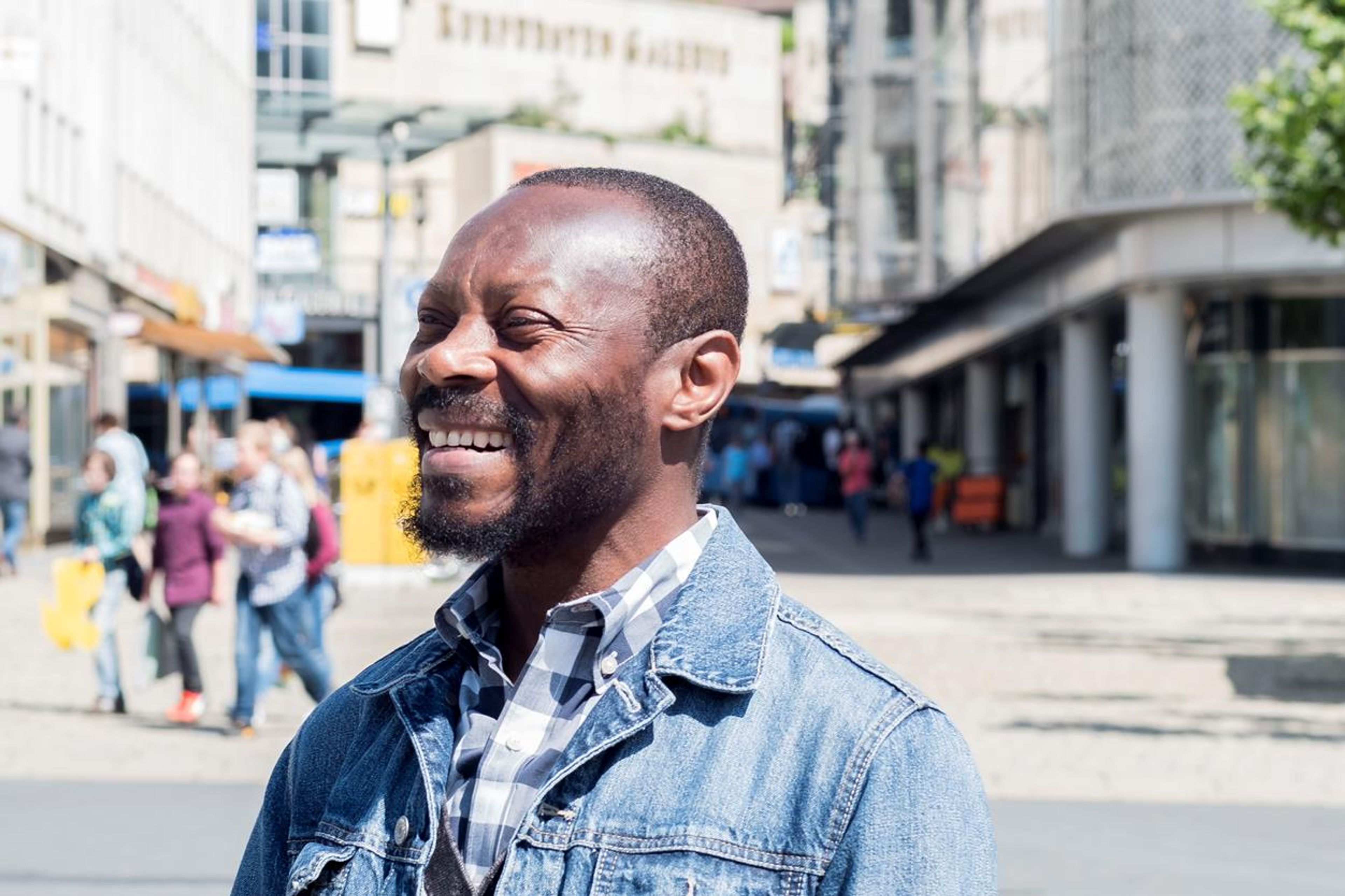 Olu Oguibe wins documenta's Arnold Bode Prize - Contemporary And