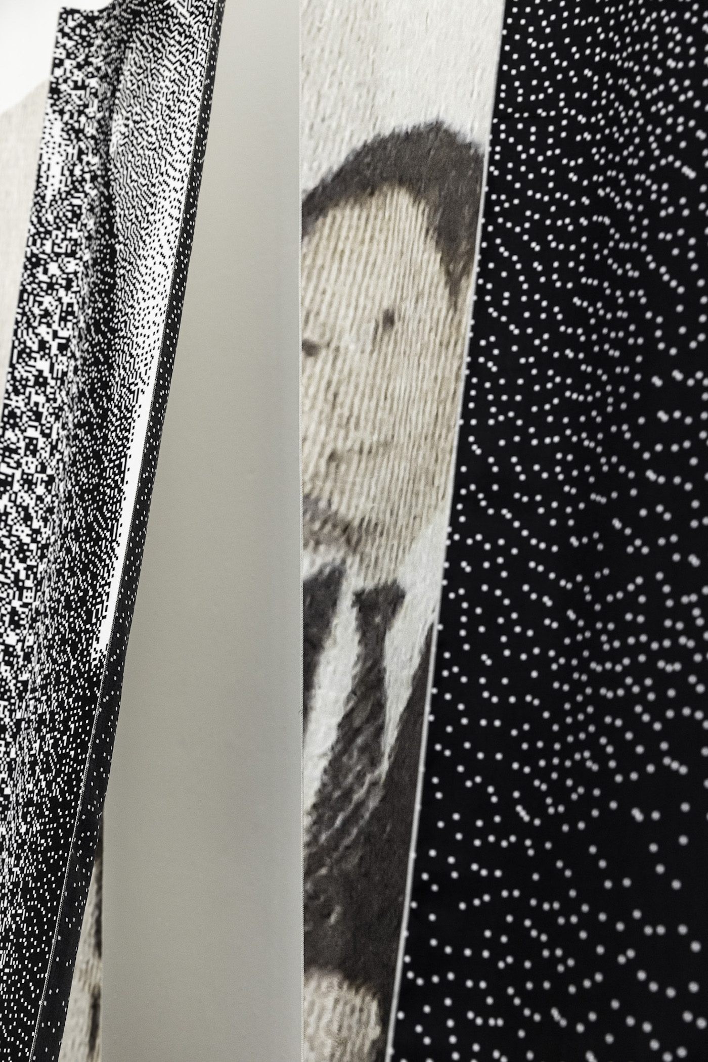 Adji Dieye, Cultura persa e imparata a memoria, exhibition view, ©ar/ge kunst, photo Tiberio Sorvillo, 2022